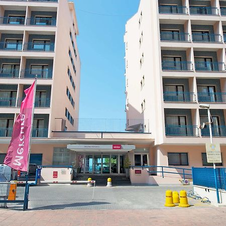 Hotel Delfino Taranto Eksteriør billede